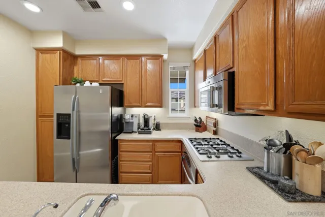 $729,900 | 380 Callesita Mariola, Chula Vista, CA 91914