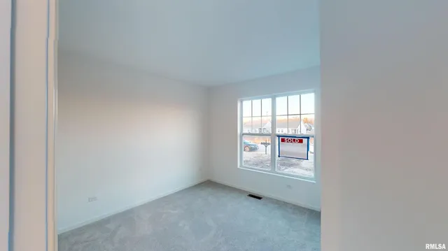 $504,990 | 9 Faiths Way, Bettendorf, IA 52722