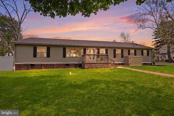$389,900 | 1137 2nd Avenue, Croydon, PA 19021