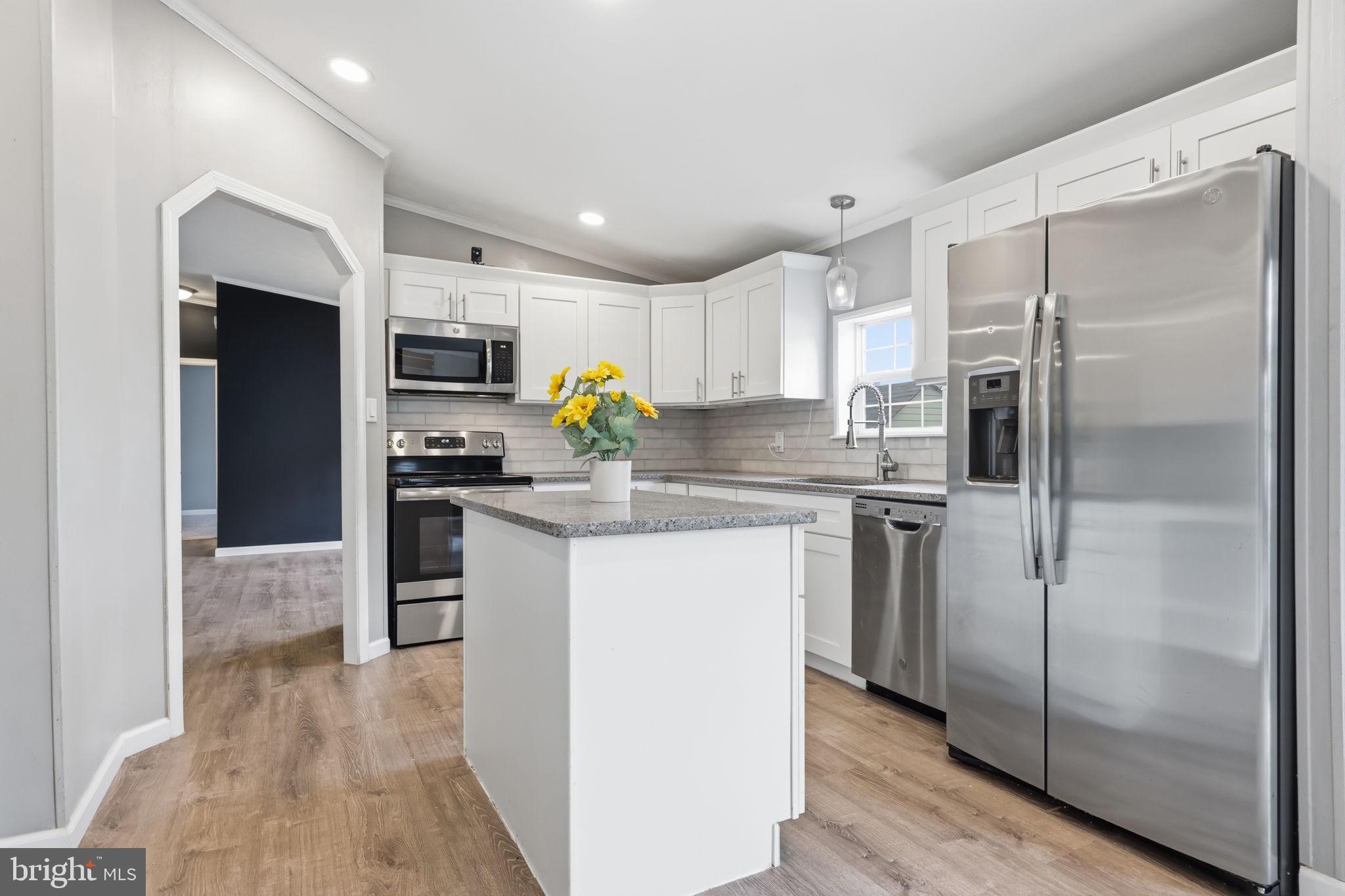 1137 2nd Avenue Croydon, PA 19021 - Photo 12 of 37