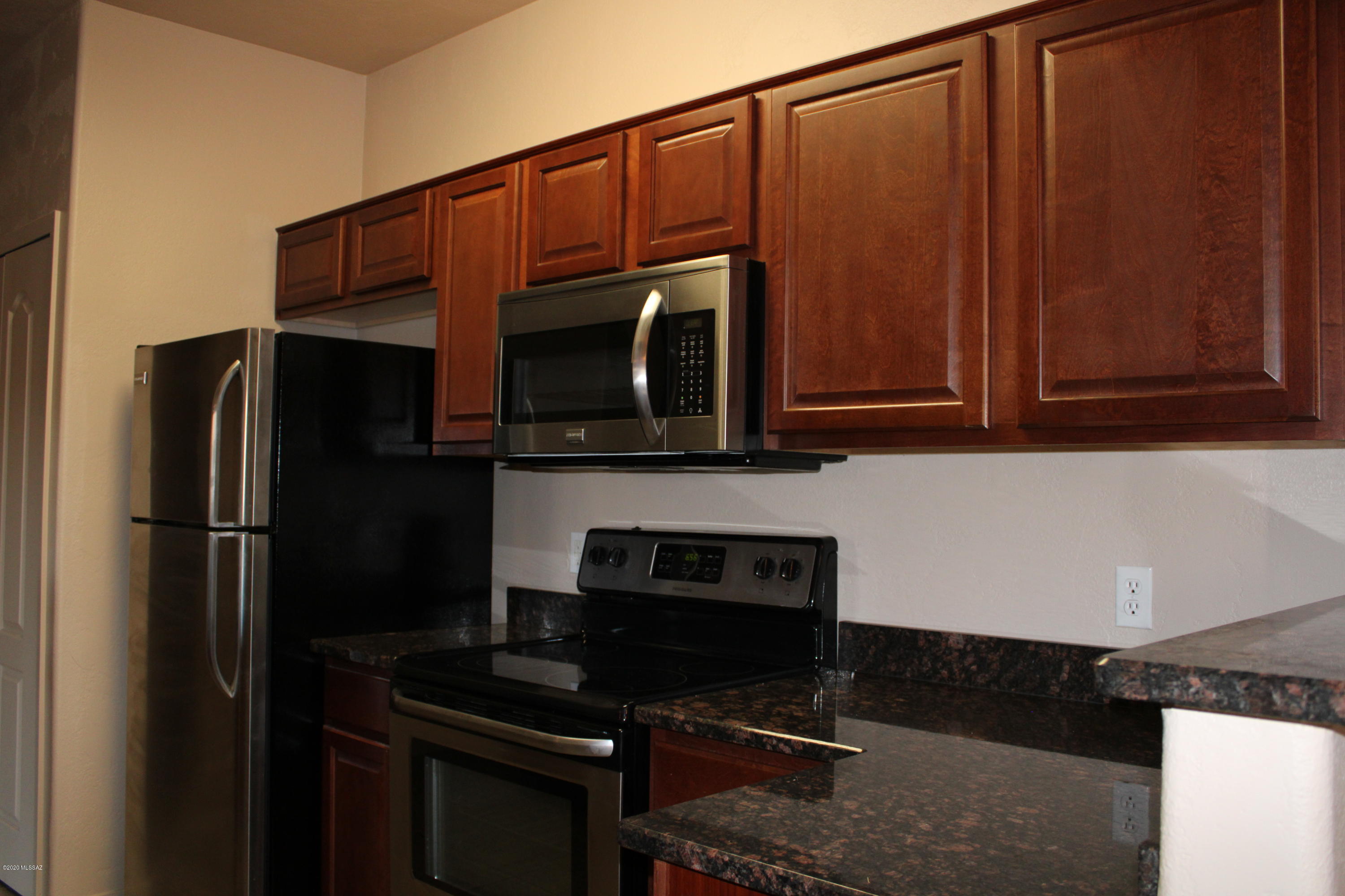 2550 East River Road, Unit 1205 Tucson, AZ 85718 - Photo 5 of 26