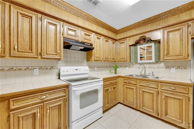 $225,000 | 211 Dove Street, San Juan, TX 78589