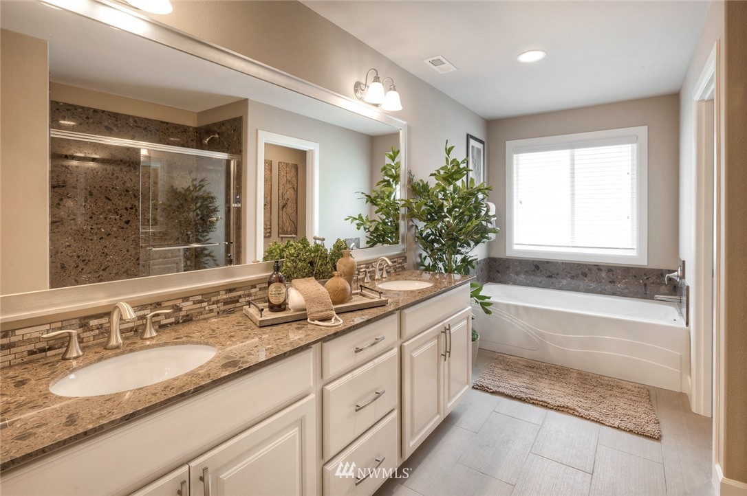 4125 174th Street Southeast, Unit 75 Bothell, WA 98012 - Photo 19 of 25 Gallery Image 19