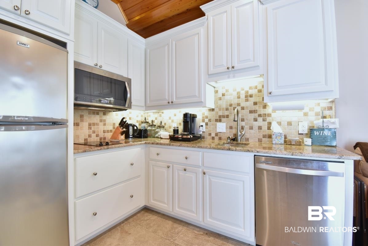 28888 Canal Road, Unit 31 Orange Beach, AL 36561 - Photo 8 of 14 Gallery Image 8
