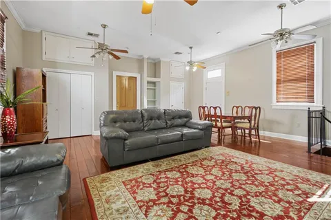 $799,000 | 920 Frenchmen Street, New Orleans, LA 70116