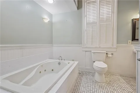 $799,000 | 920 Frenchmen Street, New Orleans, LA 70116