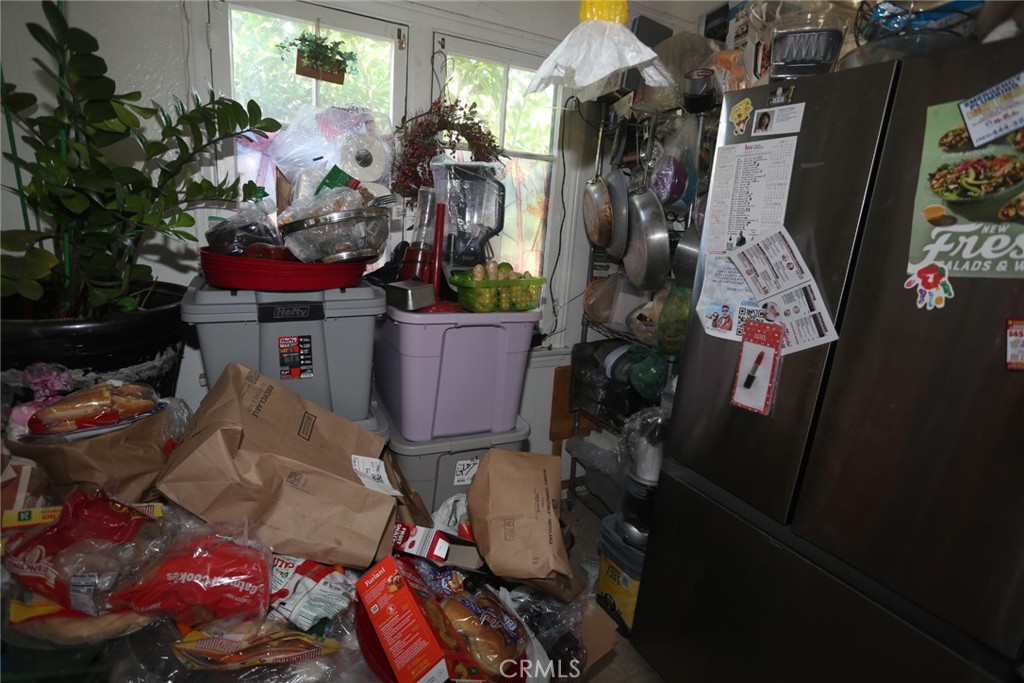 6072 Myrtle Avenue Long Beach, CA 90805 - Photo 6 of 12