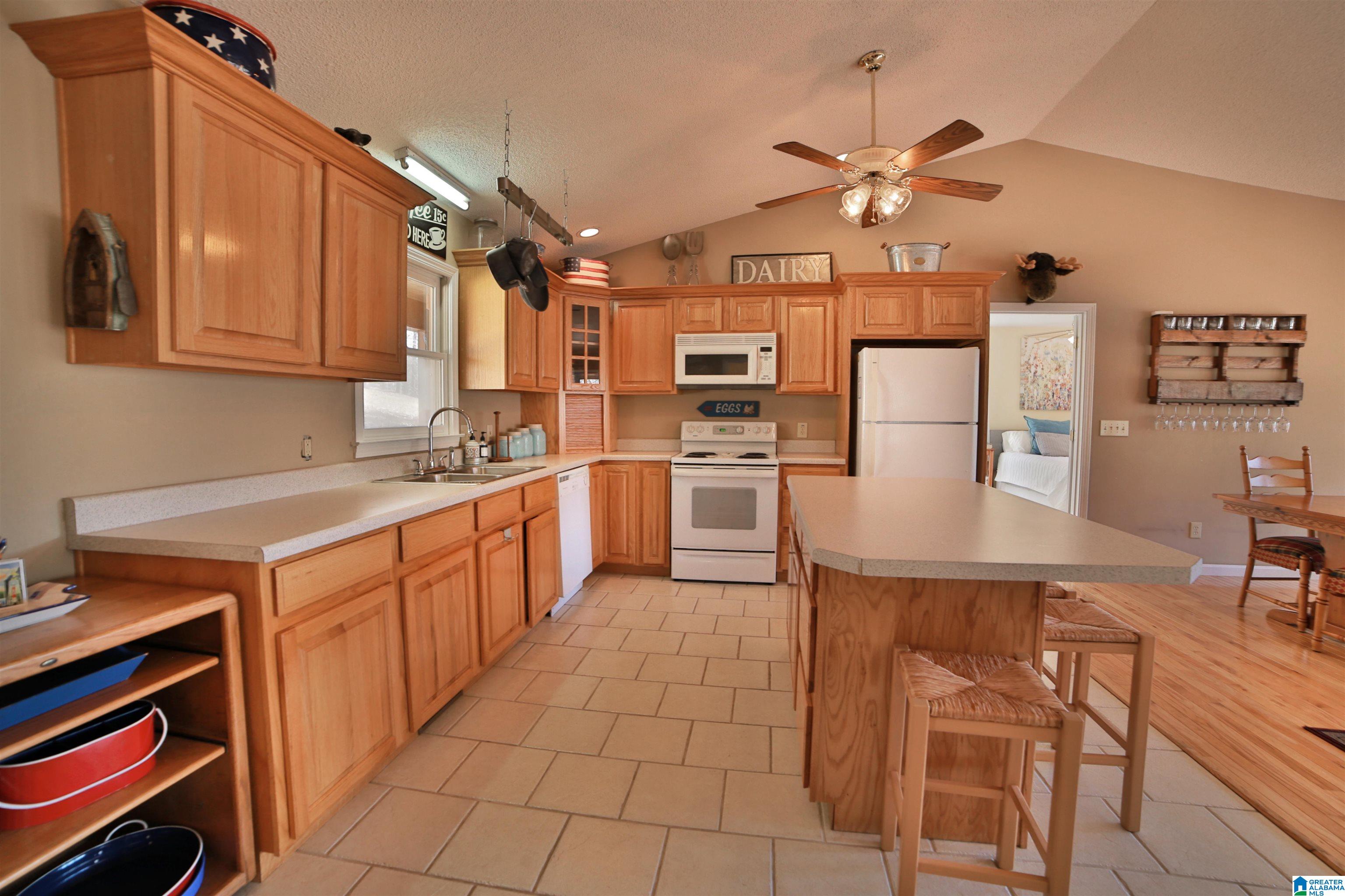 42 Robin Drive Wedowee, AL 36278 - Photo 6 of 29