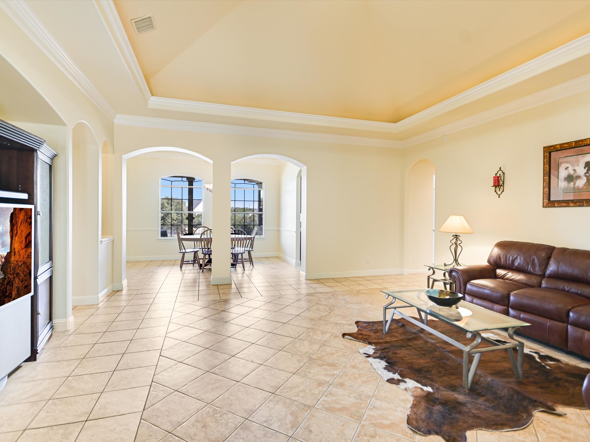 10111 Baxter Lane Austin, TX 78736 - Photo 11 of 35 a living room with furniture