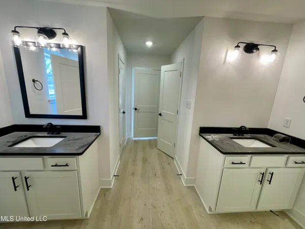 $368,550 | 120 Farley Road, Byhalia, MS 38611