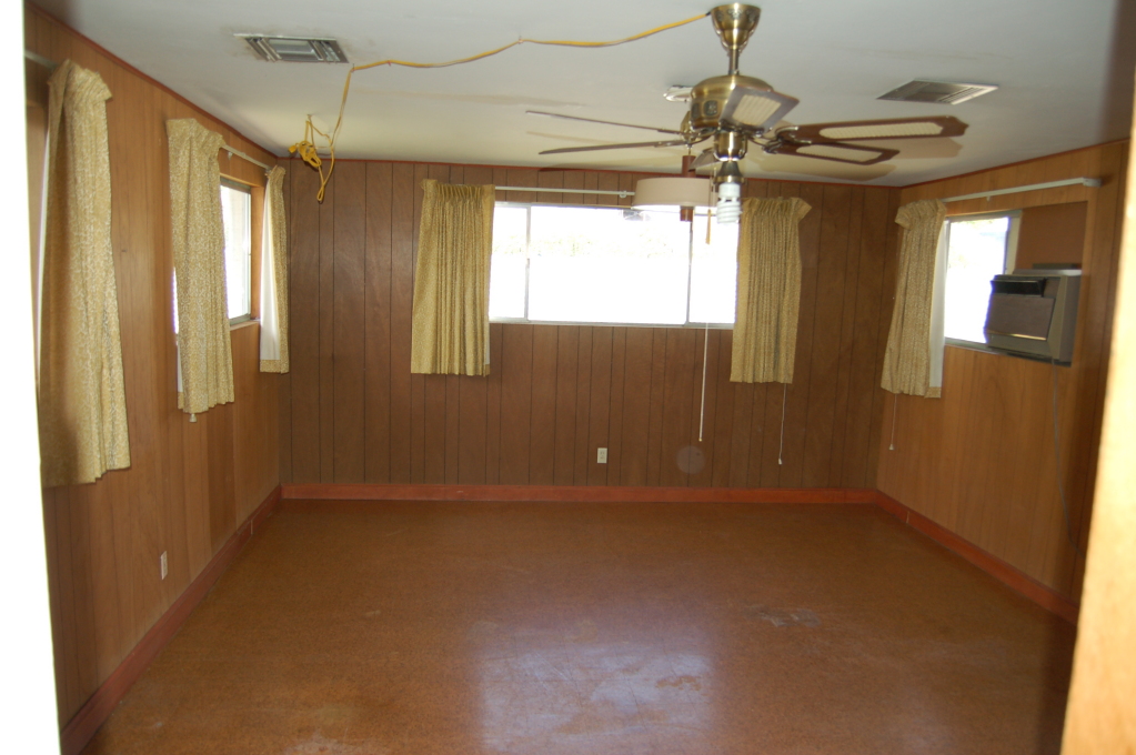 3008 East Osborn Road Phoenix, AZ 85016 - Photo 5 of 8 Family Room
