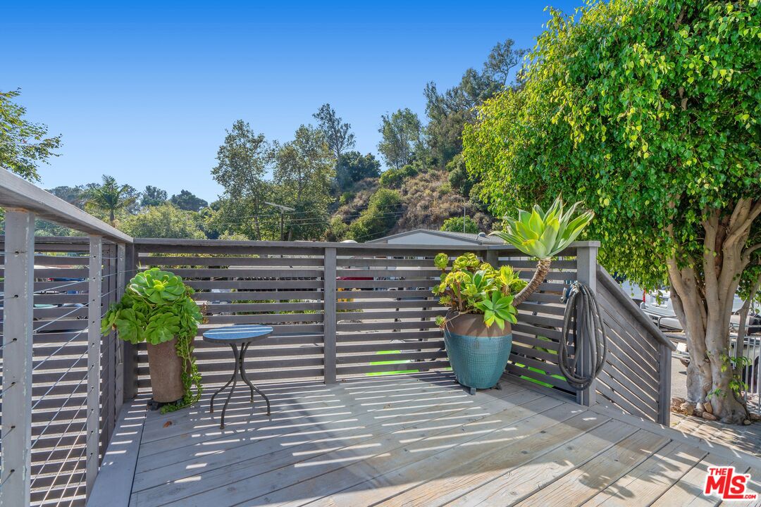 29 Paradise Cove Road Malibu, CA 90265 - Photo 16 of 30 a view of a backyard with sitting area