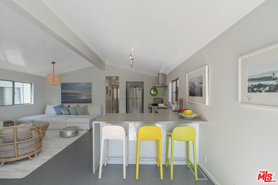 29 Paradise Cove Road Malibu, CA 90265 - Photo 4 of 30 a view of a dining room kitchen and dining room