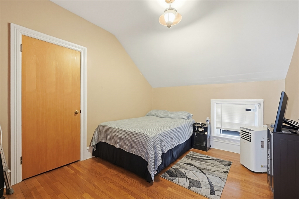 1417 Globe Street Fall River, MA 02721 - Photo 33 of 42