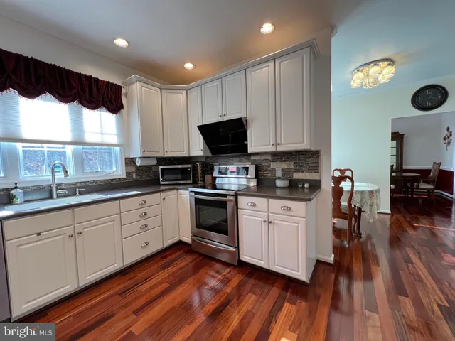 $3,500 | 10200 Colechester Street, Fredericksburg, VA 22408