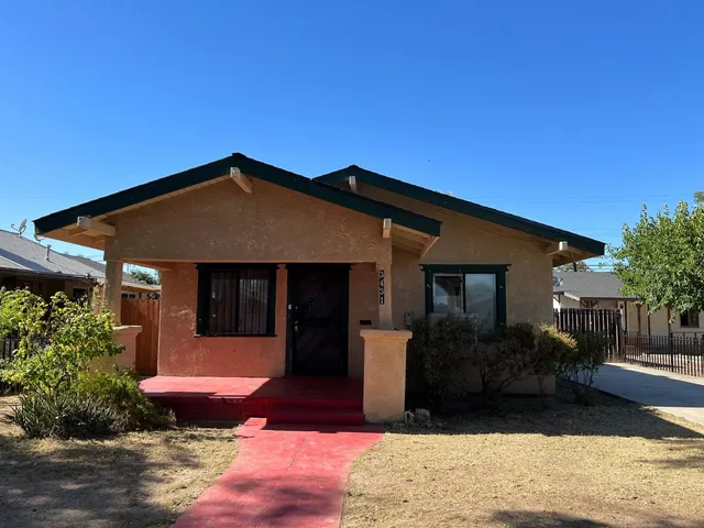 $350,000 | 3431 East Lowe Avenue, Fresno, CA 93702