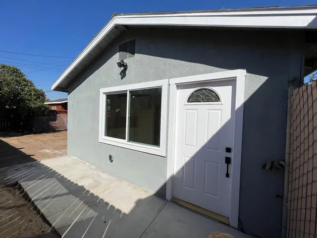 $350,000 | 3431 East Lowe Avenue, Fresno, CA 93702