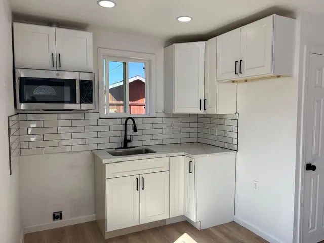 $350,000 | 3431 East Lowe Avenue, Fresno, CA 93702