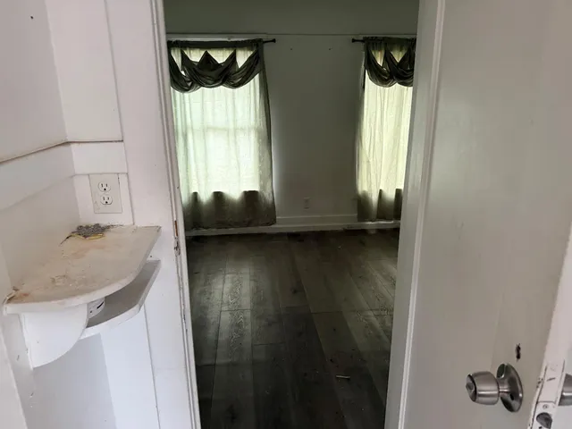 $350,000 | 3431 East Lowe Avenue, Fresno, CA 93702