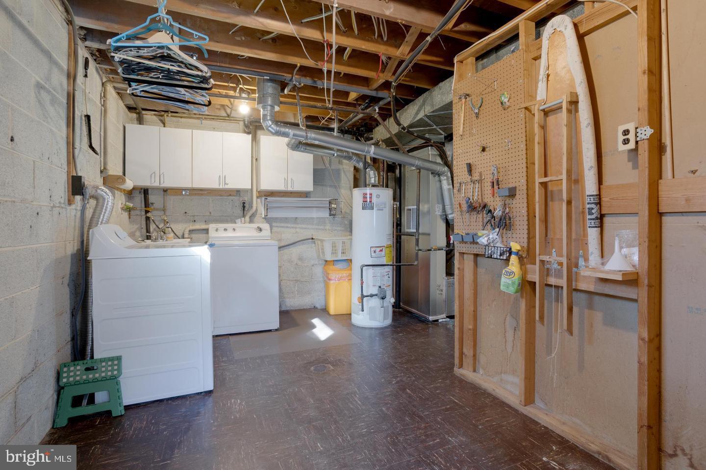 7117 Hadlow Court Springfield, VA 22152 - Photo 30 of 36