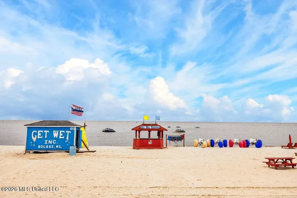$289,000 | 2252 Beach Drive, Unit 1301, Gulfport, MS 39507