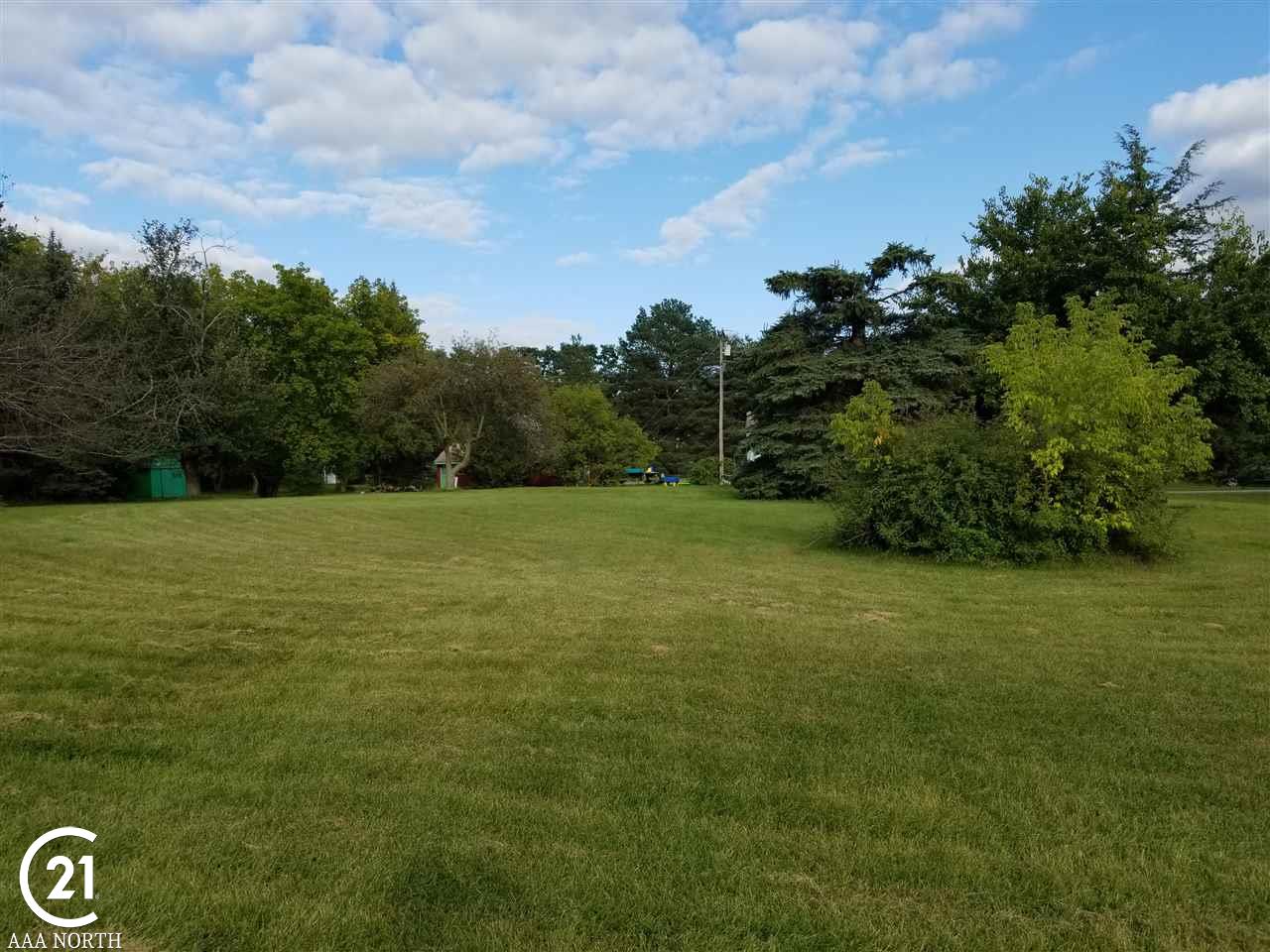 60233 Eyster Road Rochester, MI 48306 - Photo 5 of 6