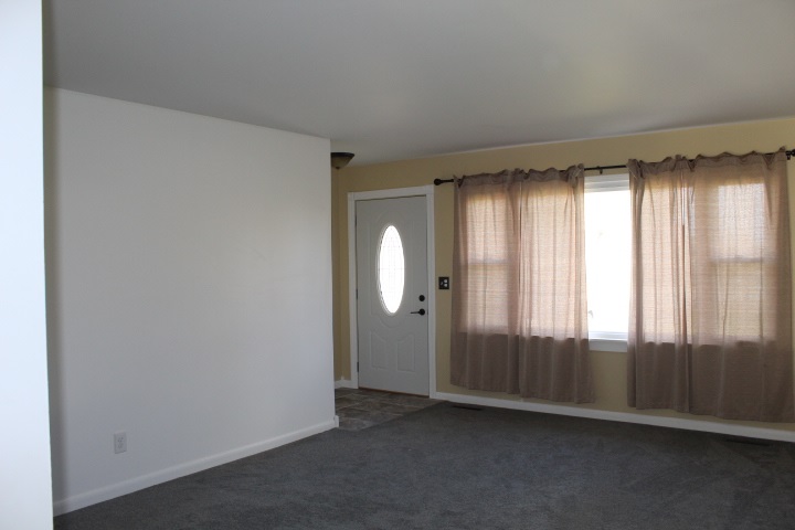 3451 Farrand Road Clio, MI 48420 - Photo 2 of 16 31399298-1.JPG