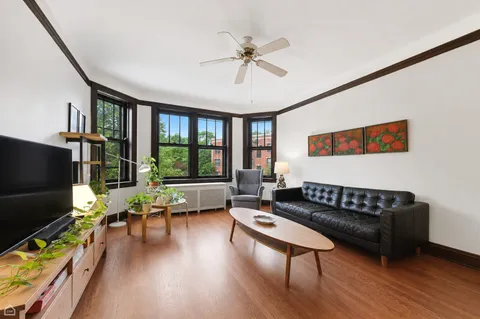 $239,000 | 5447 South E View Park, Unit 2, Chicago, IL 60615