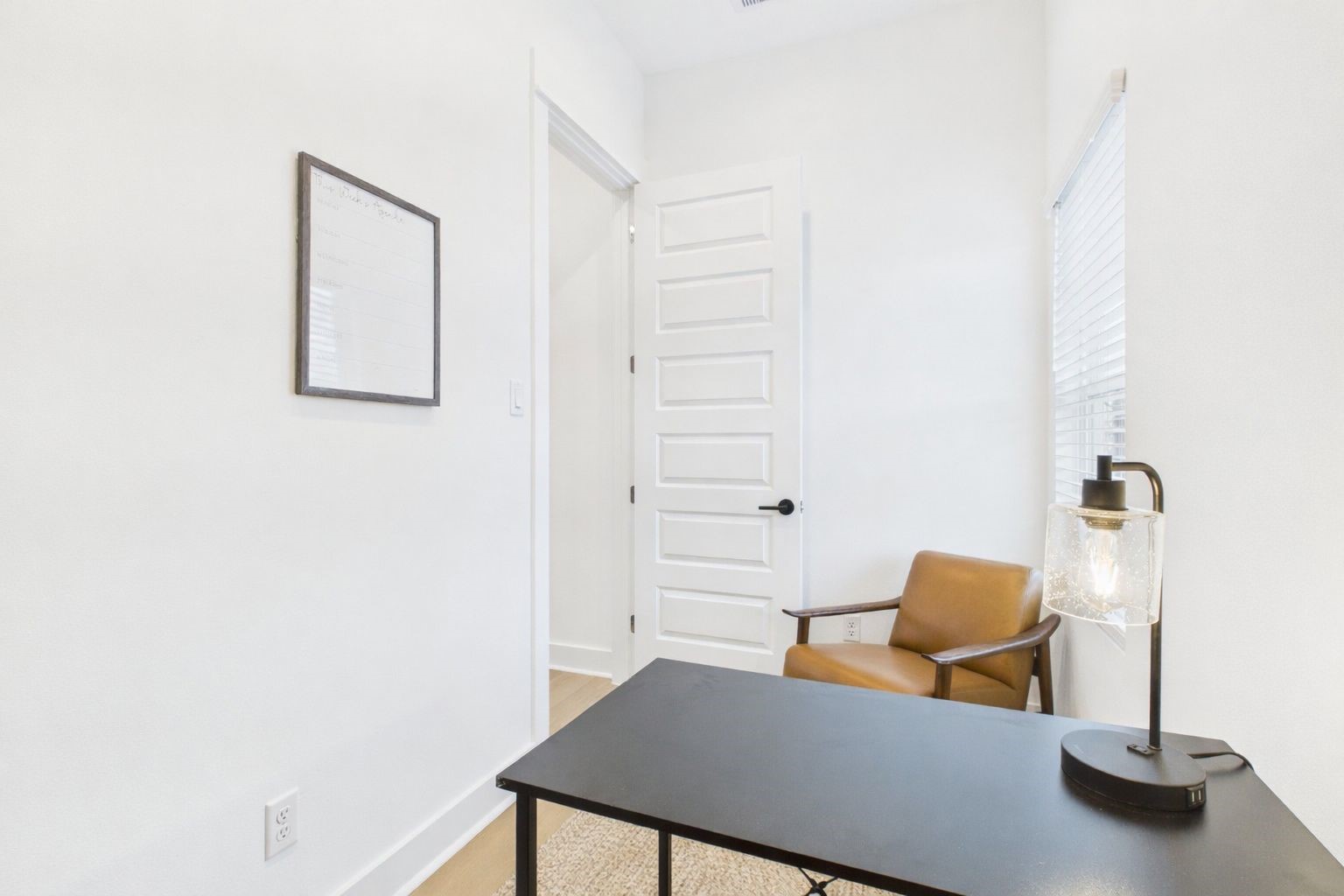 2428 Freeman Street Houston, TX 77009 - Photo 23 of 46 This independent study, conveniently located just off the kitchen, offers a quiet and functional space ideal for a home office, reading room, or creative workspace.