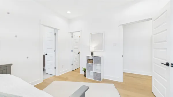 $399,900 | 2428 Freeman Street, Houston, TX 77009