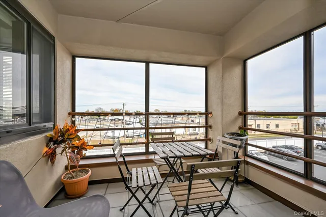 $3,400 | 725 Miller Avenue, Unit 337, Freeport, NY 11520