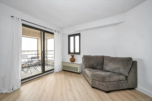 $3,400 | 725 Miller Avenue, Unit 337, Freeport, NY 11520