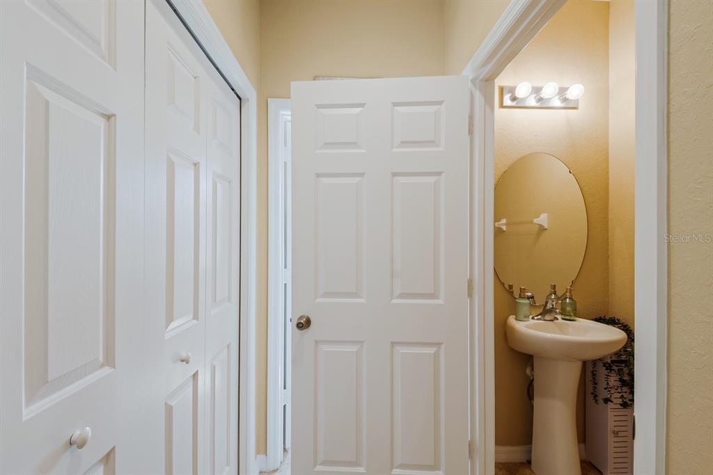 1426 Pacific Road Kissimmee, FL 34759 - Photo 12 of 63