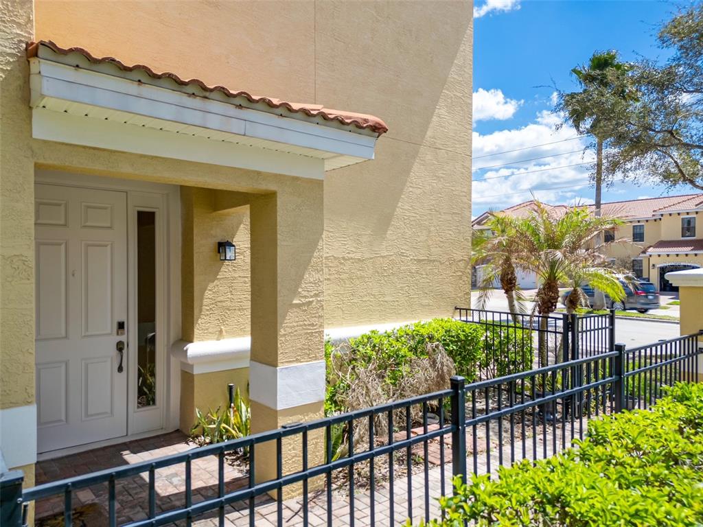 1426 Pacific Road Kissimmee, FL 34759 - Photo 7 of 63