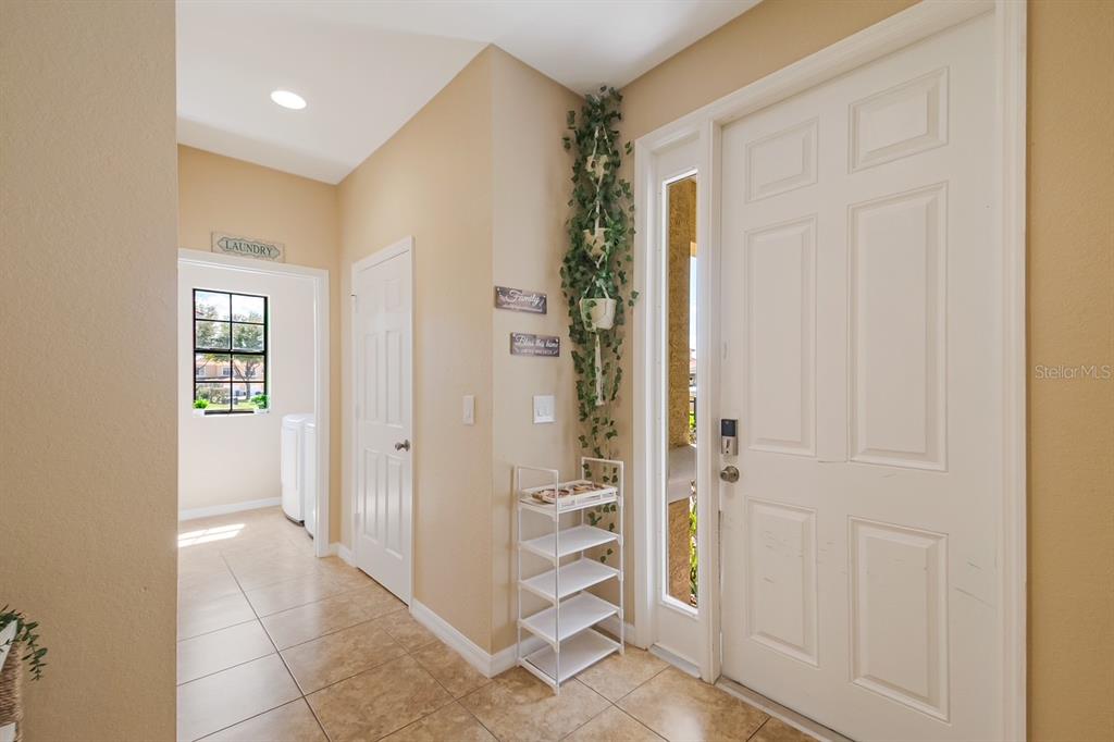 1426 Pacific Road Kissimmee, FL 34759 - Photo 10 of 63