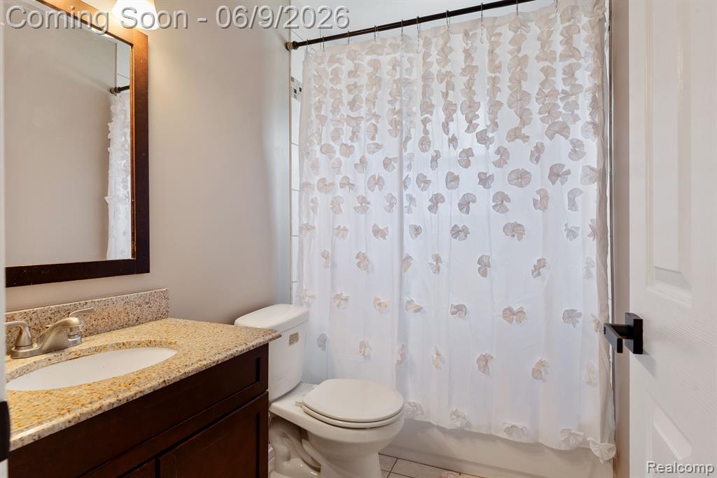 3260 Sashabaw Road Waterford, MI 48329 - Photo 27 of 34