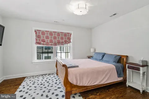 $1,650,000 | 219 East Montgomery Avenue, Unit 6, Ardmore, PA 19003
