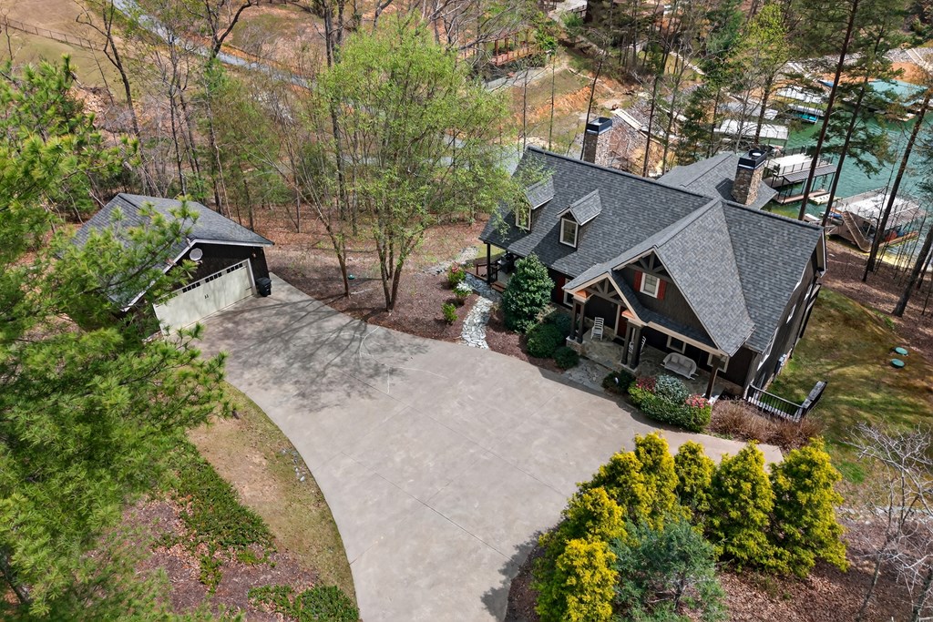 127 Azure Point Blue Ridge, GA 30513 - Photo 2 of 39