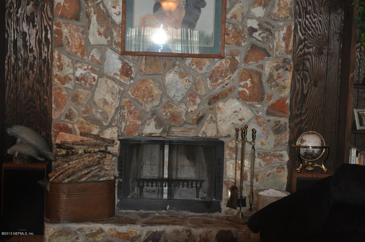 1682 Long Horn Road Middleburg, FL 32068 - Photo 12 of 53 familyroomfireplace