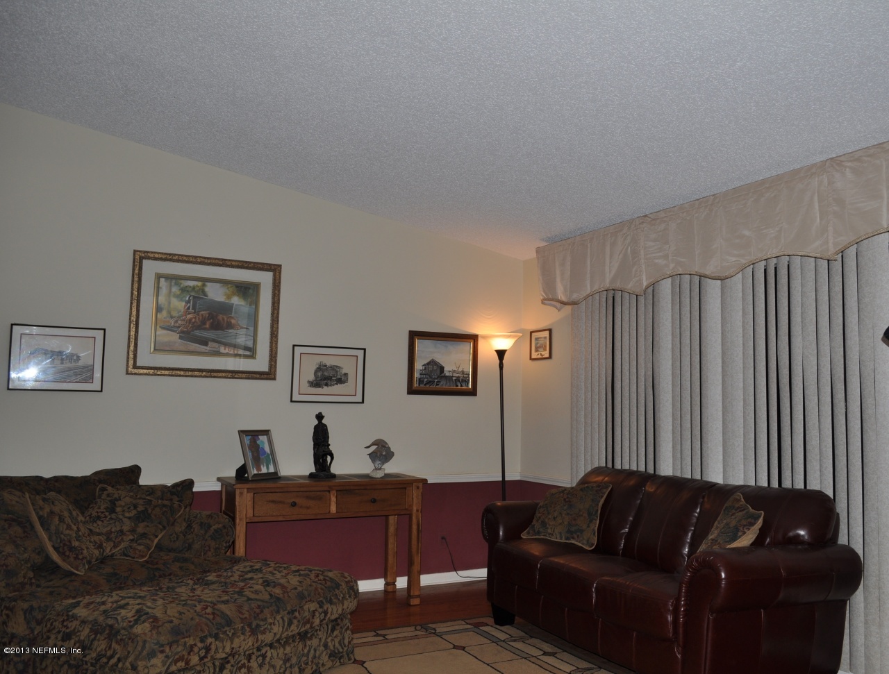 1682 Long Horn Road Middleburg, FL 32068 - Photo 19 of 53 livingroom