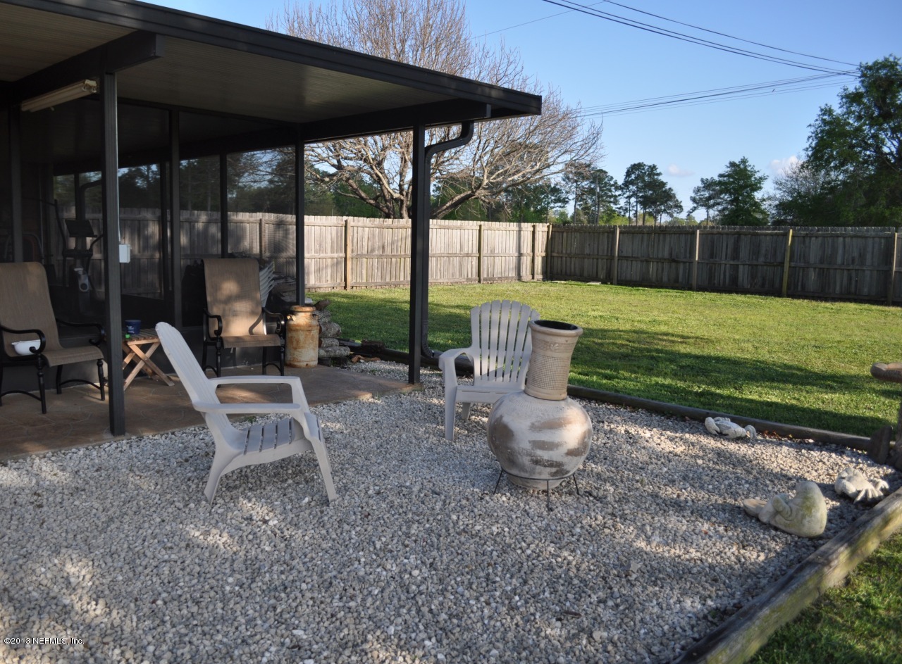 1682 Long Horn Road Middleburg, FL 32068 - Photo 25 of 53 patio2