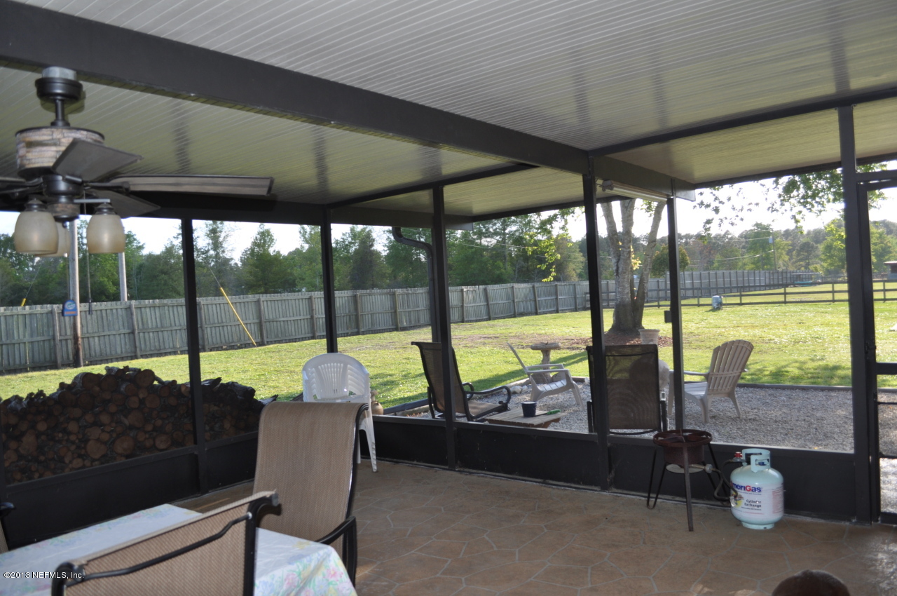 1682 Long Horn Road Middleburg, FL 32068 - Photo 27 of 53 porch4