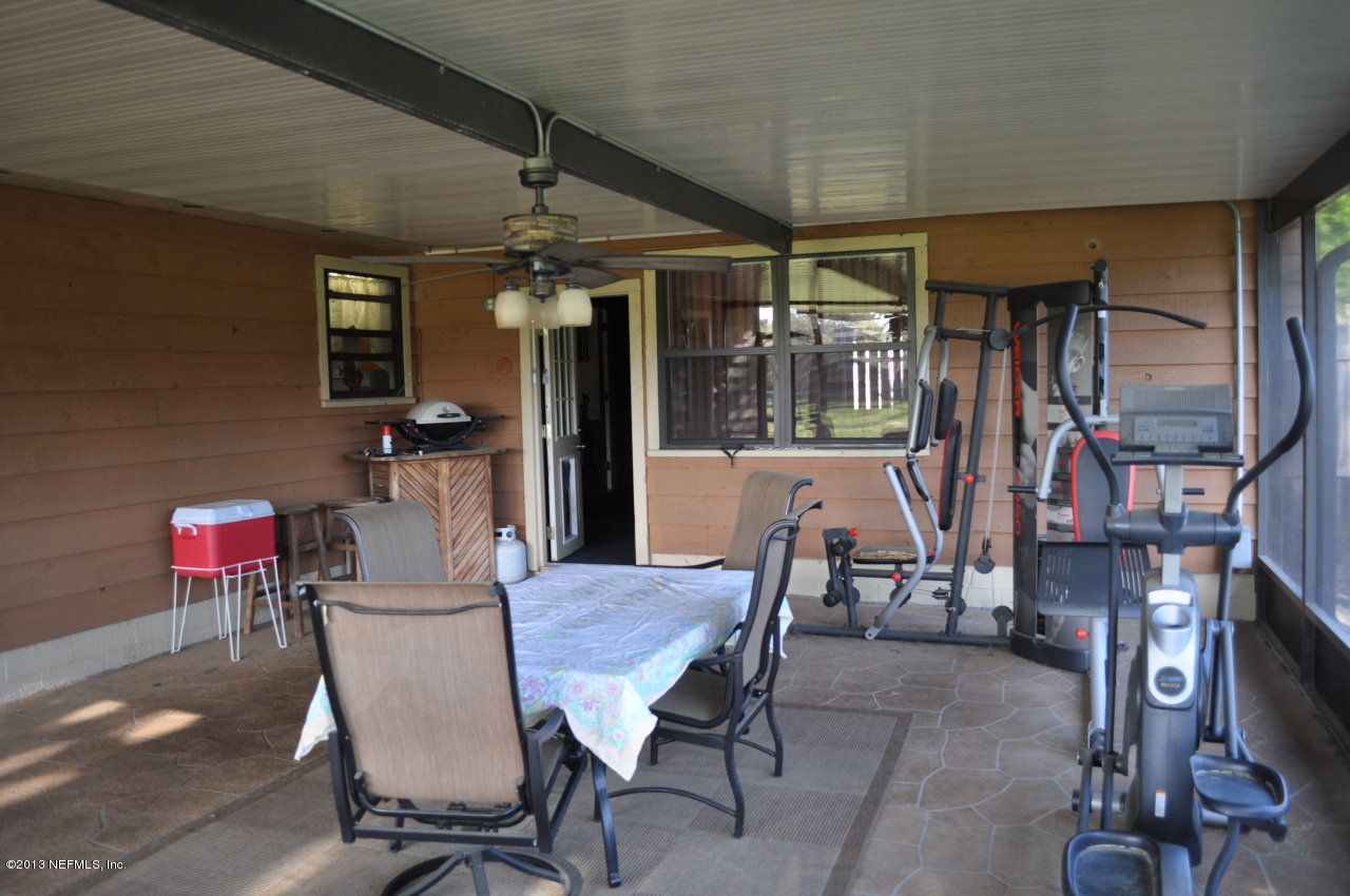 1682 Long Horn Road Middleburg, FL 32068 - Photo 28 of 53 porch3