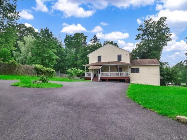 $549,999 | 27 Cedar Trail, Monroe, NY 10950