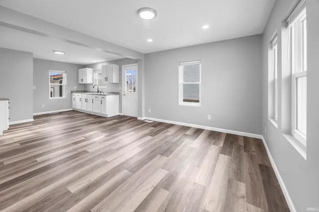 $215,000 | 2916 Brosmer Street, Jasper, IN 47546