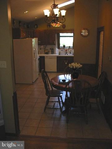 144 North Middlesex Road Carlisle, PA 17013 - Photo 3 of 9 Gallery Image 3