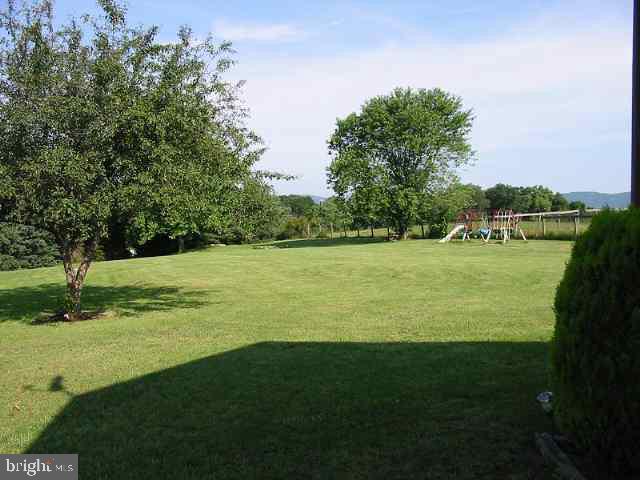 144 North Middlesex Road Carlisle, PA 17013 - Photo 8 of 9 Gallery Image 8