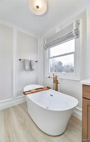 $644,500 | 1116 South Charlemagne Drive, Lake St. Louis, MO 63367