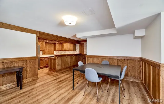 $644,500 | 1116 South Charlemagne Drive, Lake St. Louis, MO 63367