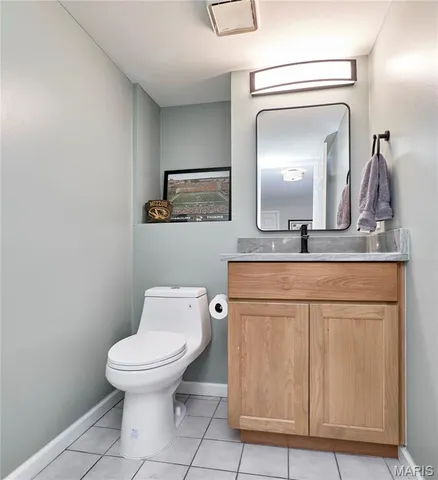 $644,500 | 1116 South Charlemagne Drive, Lake St. Louis, MO 63367